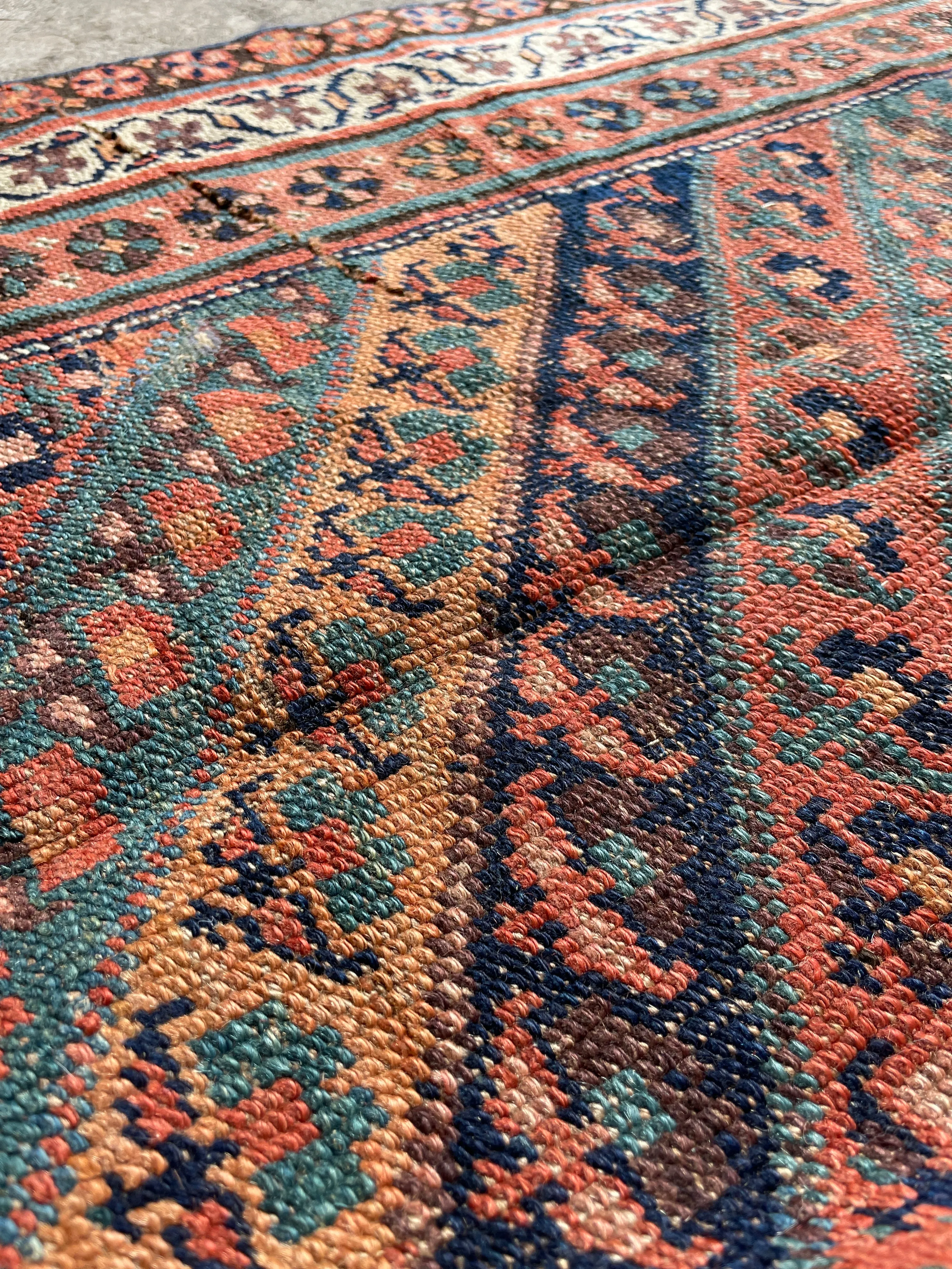 2'10 x 11'10 Skinny Antique Runner #2986 / Skinny Vintage Runner