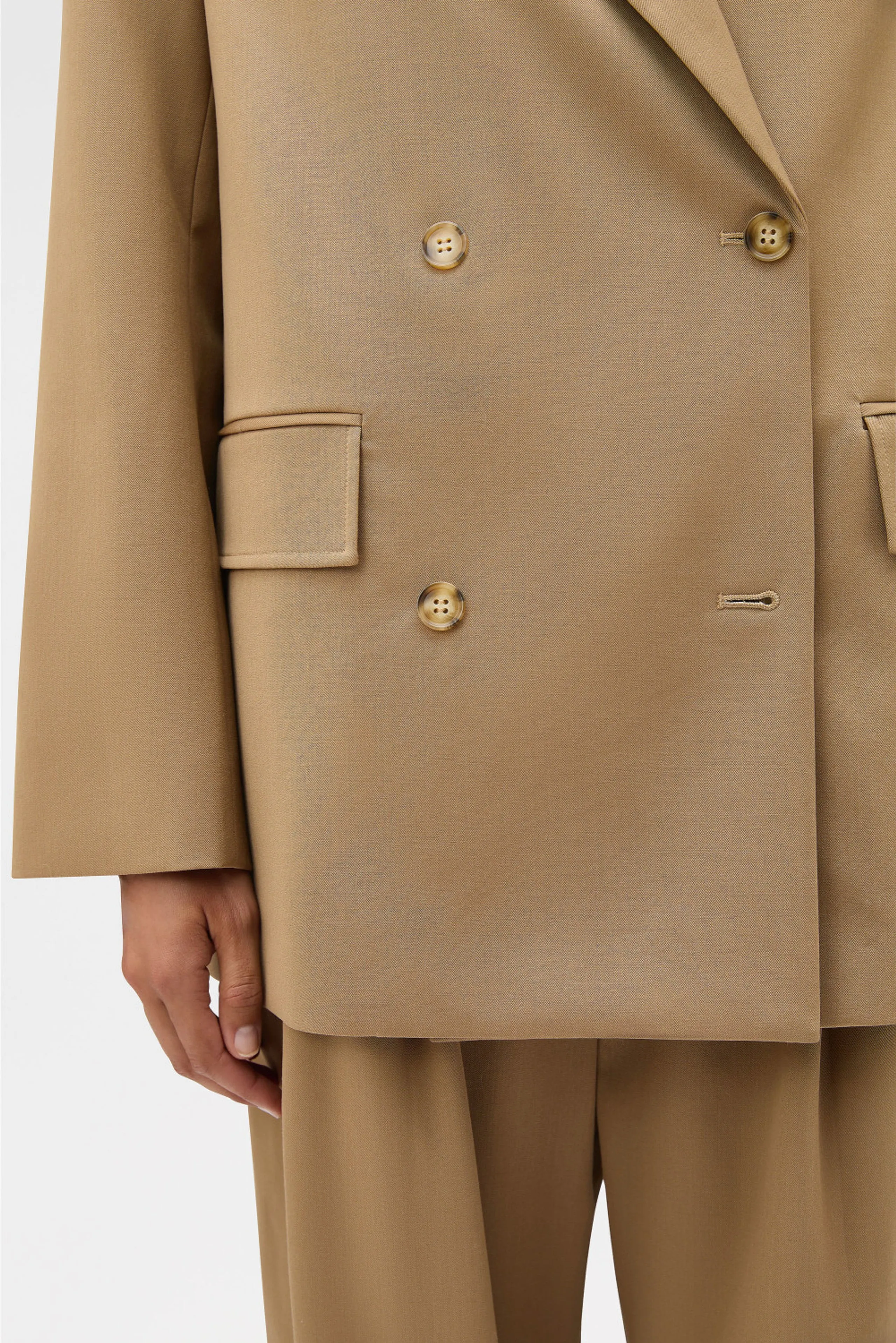 DB Blazer in Hazelnut