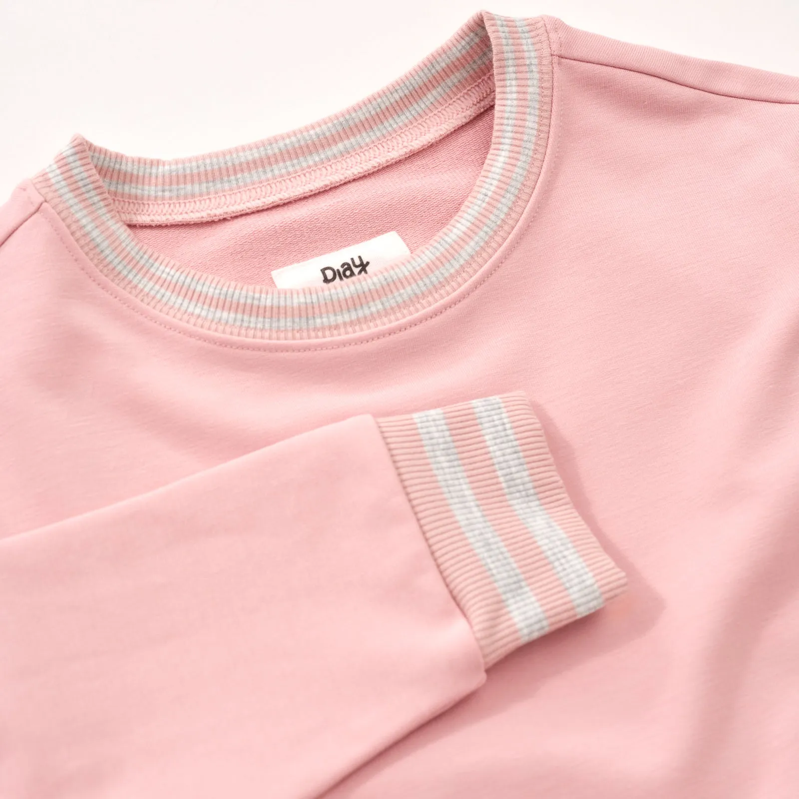 Mauve Blush Pocket Crewneck